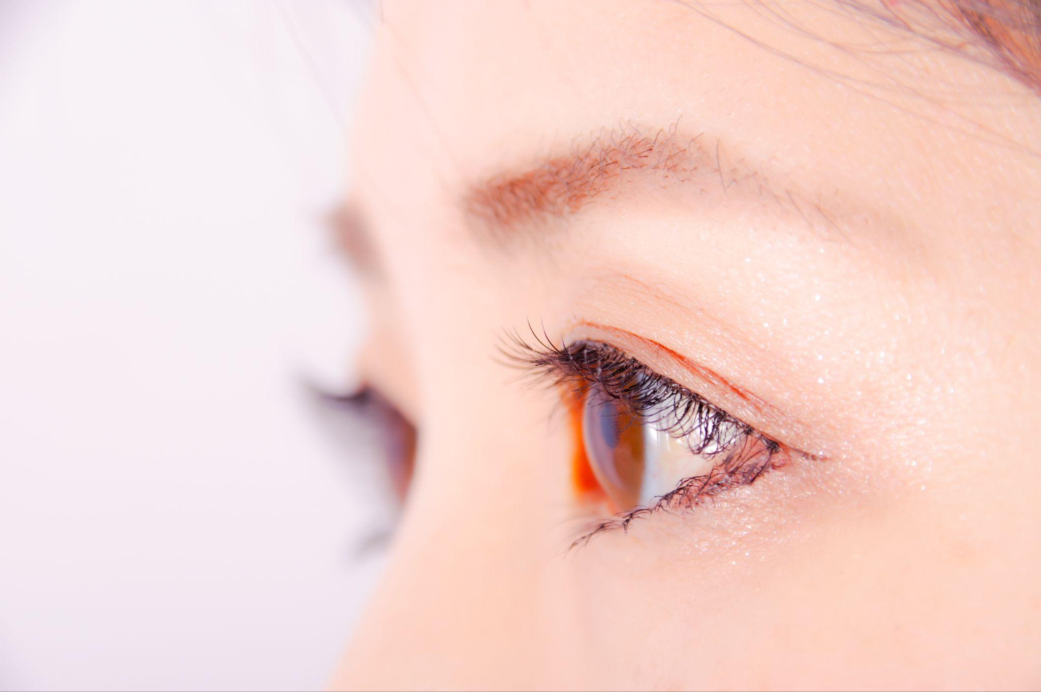 眼瞼下垂にアイプチはOK?悪化のリスクと予防法もわかりやすく解説