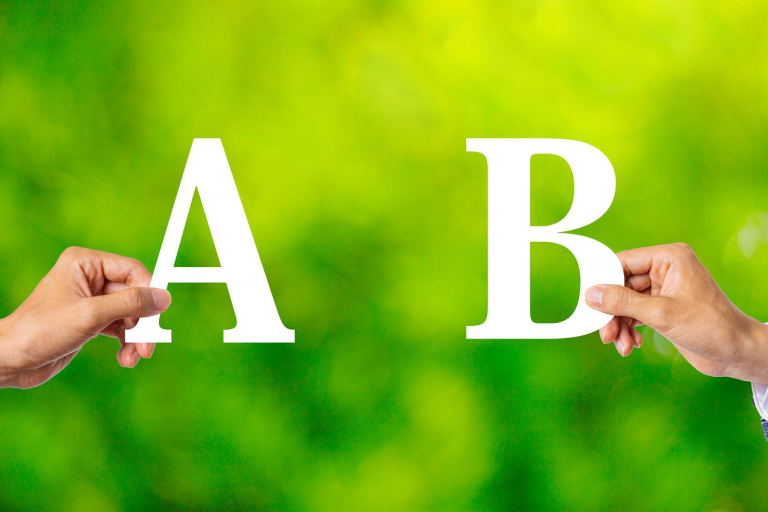 眉下切開と眼瞼下垂手術はどっちがおすすめ？それぞれの違いと向いている人を解説