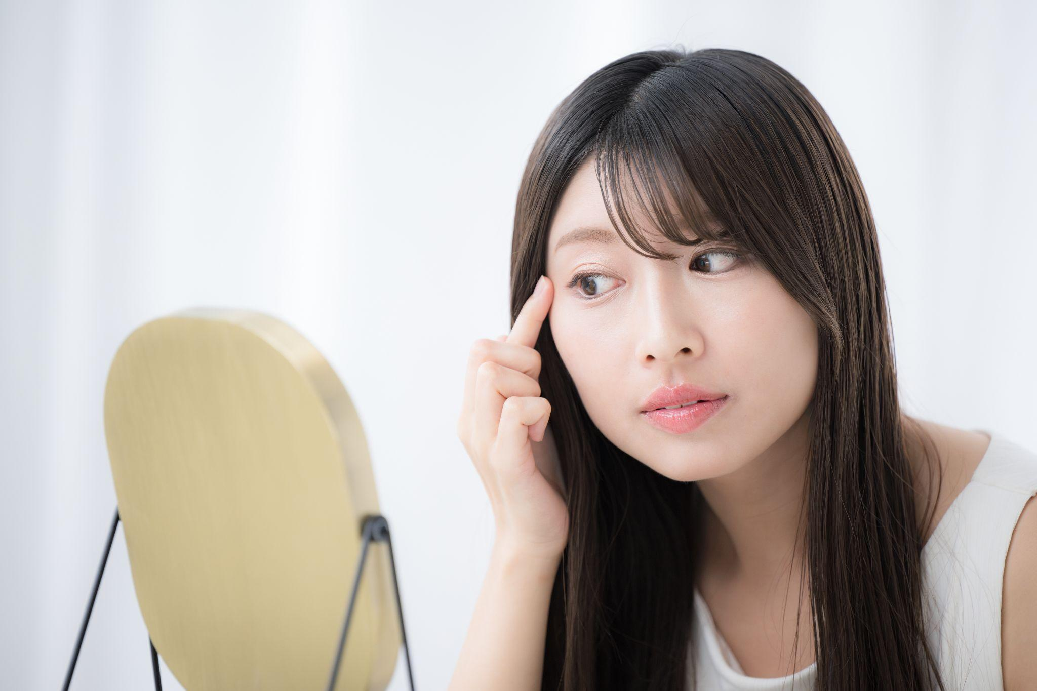 眼瞼下垂はトレーニングで予防できる?効果の有無と注意点を解説