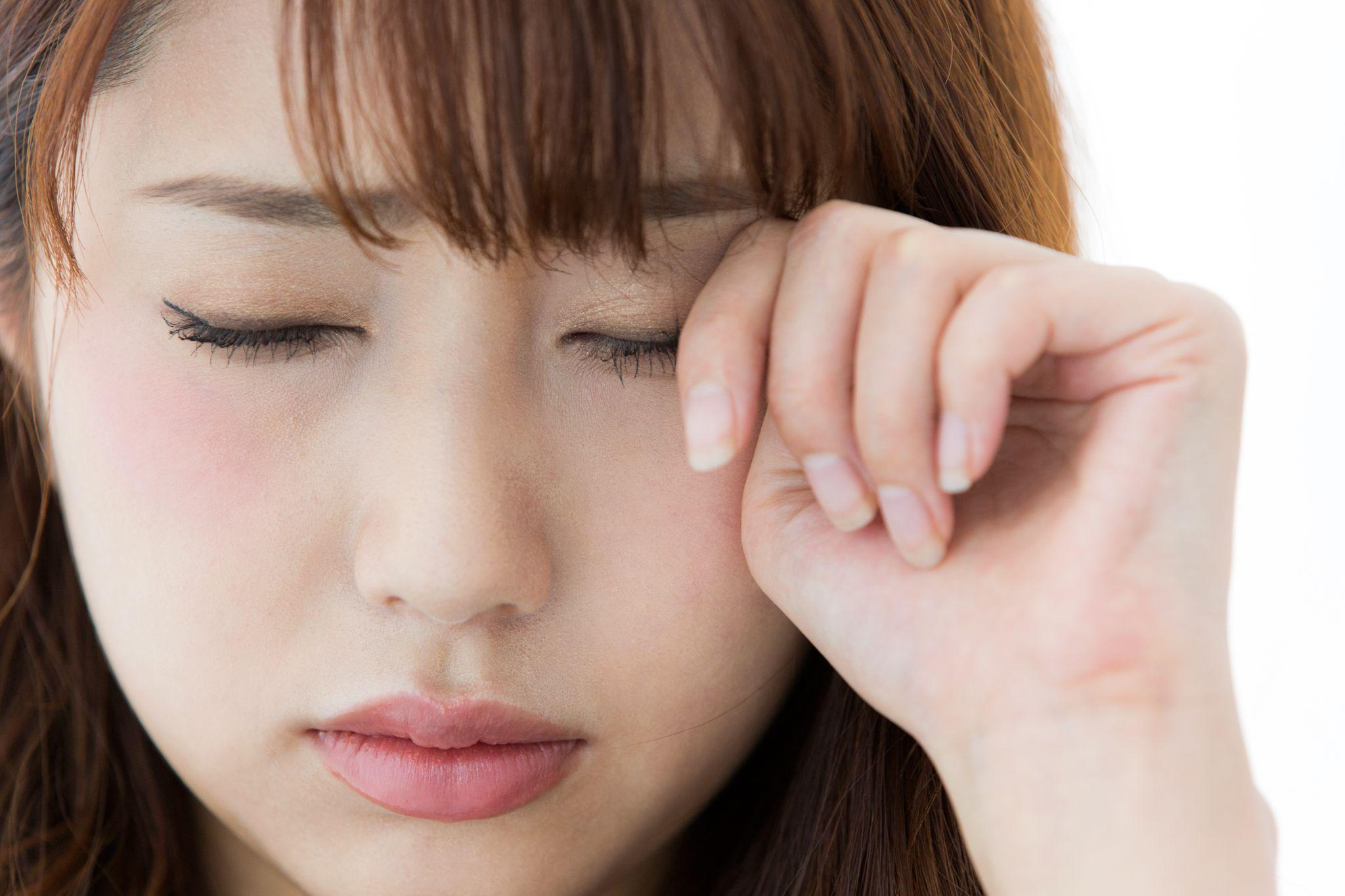 軽度の眼瞼下垂とは？