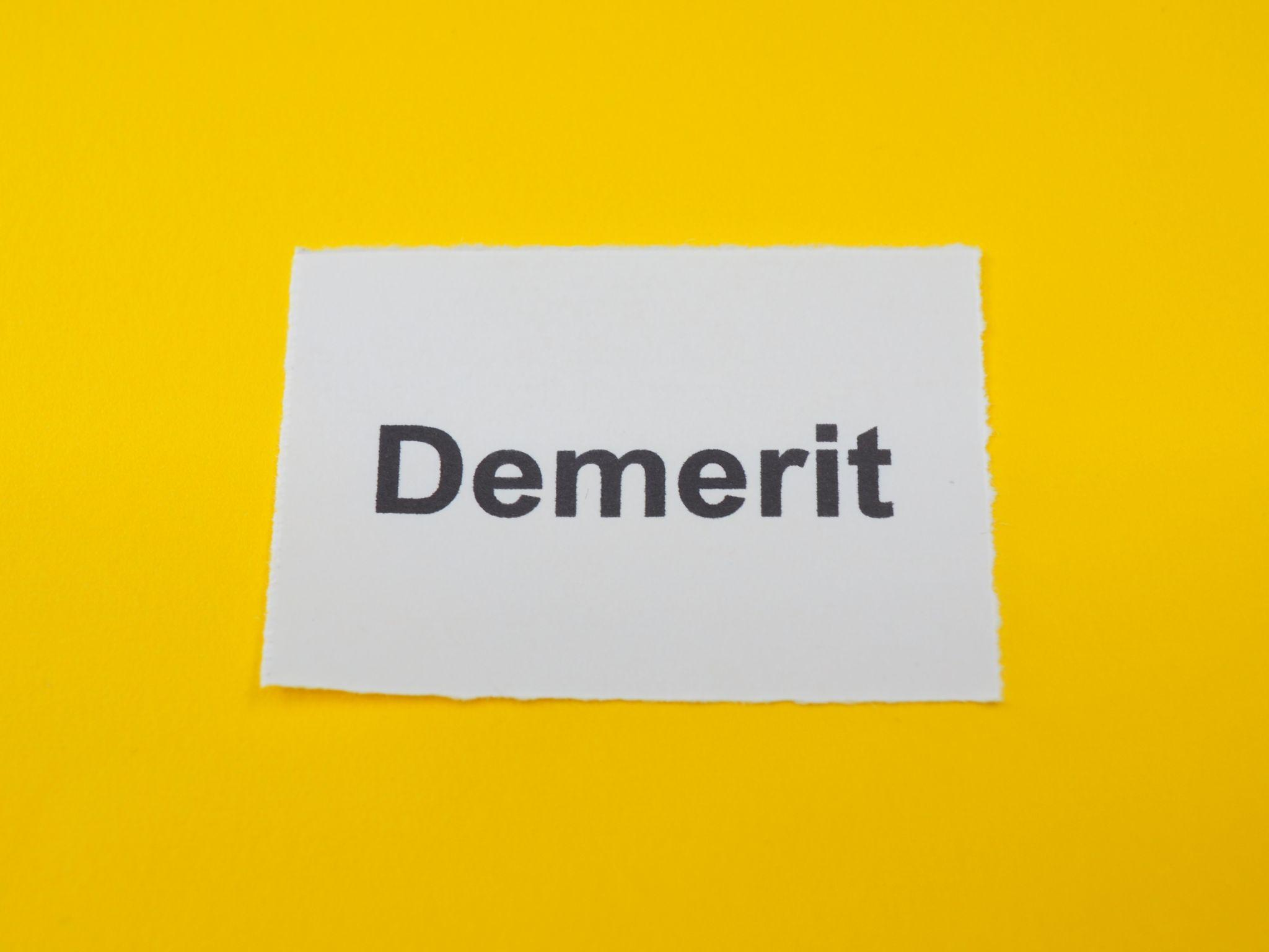 眼瞼下垂でアイプチを使うデメリット