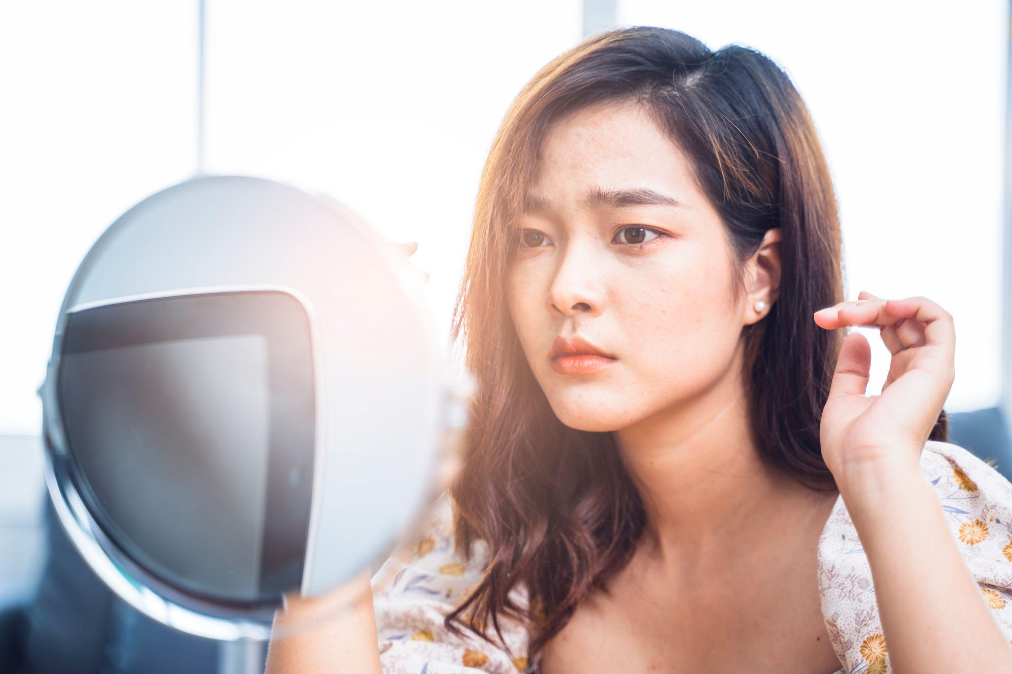 眼瞼下垂手術で二重になる可能性があるのはなぜ？