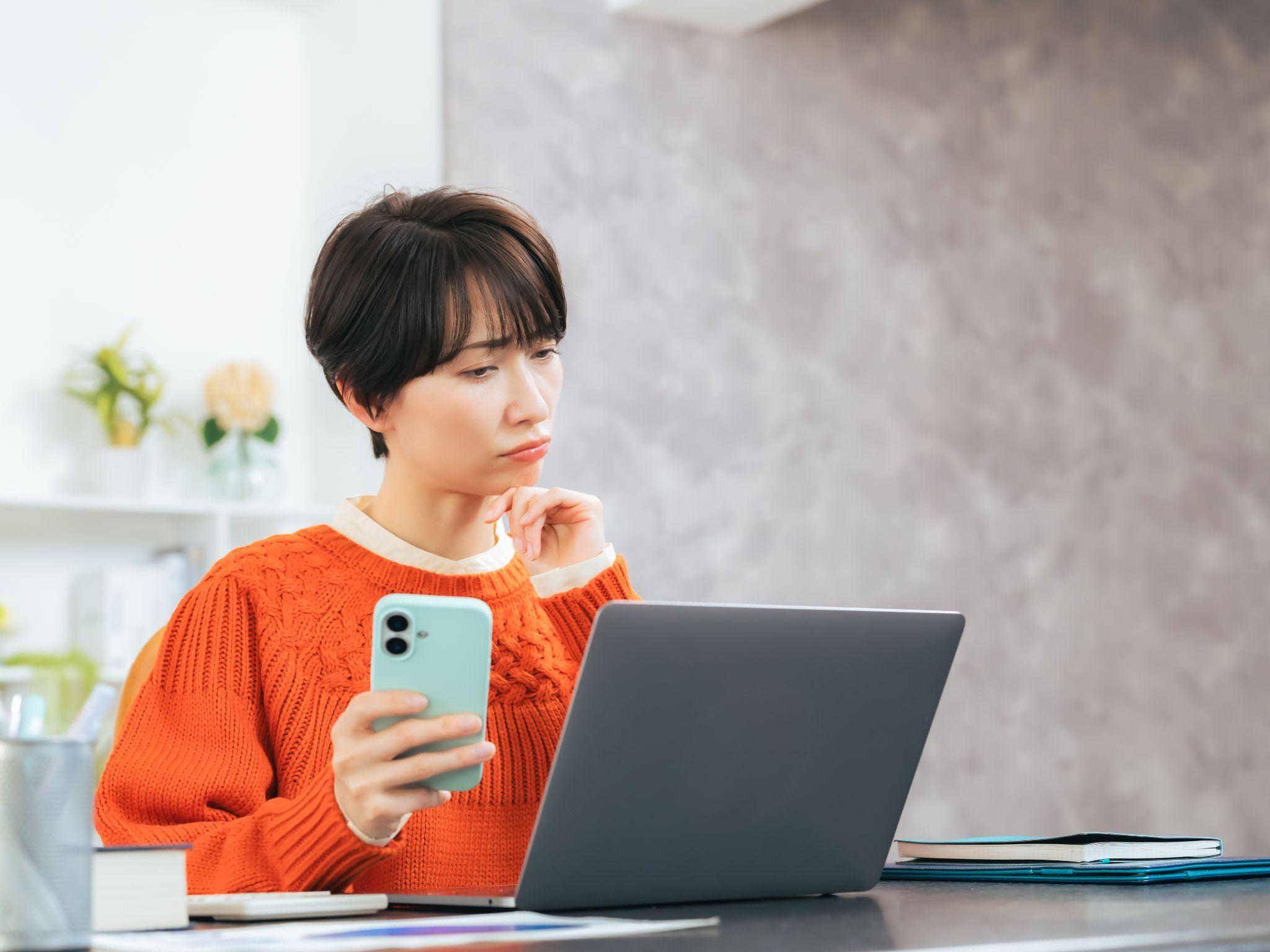 眼瞼下垂手術の保険診療と自由診療の違い