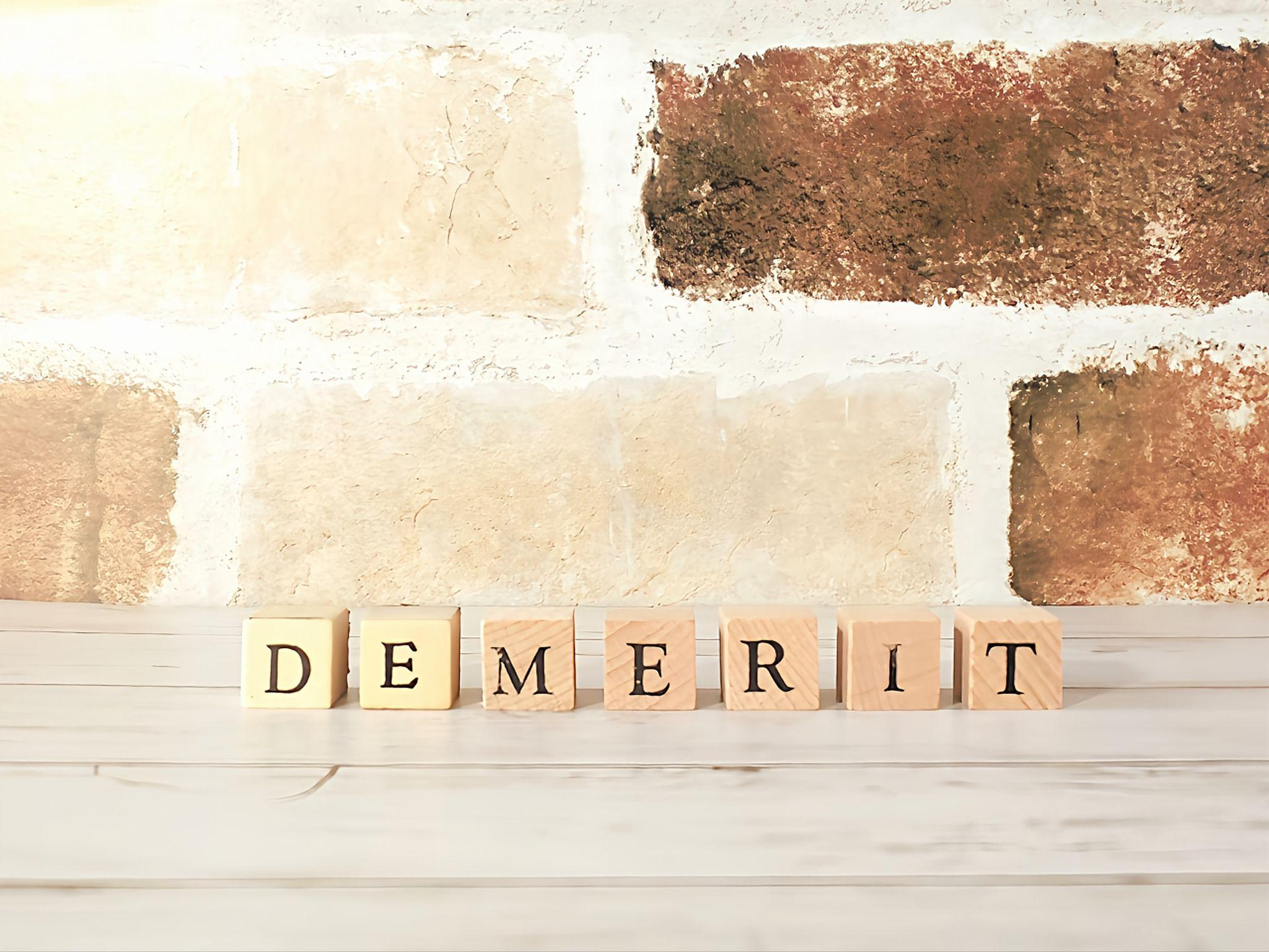 切らない眼瞼下垂治療のデメリット